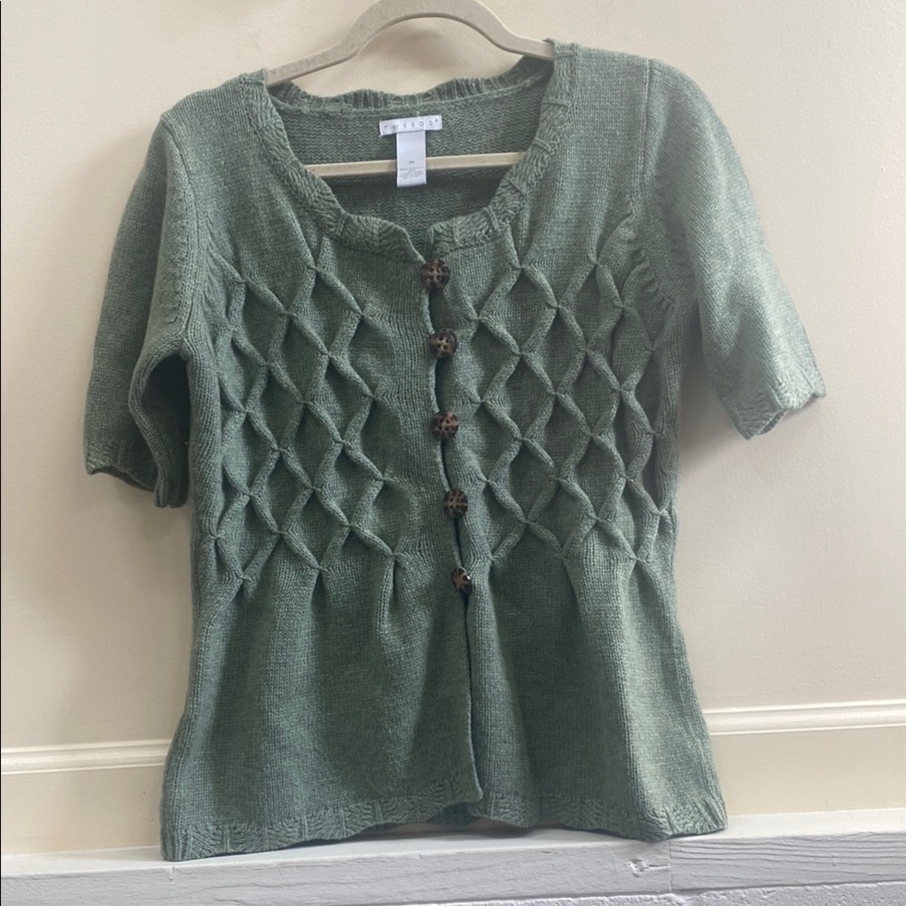 Tweeds Medium Olive lambs wool blend Knit Cardigan sweater